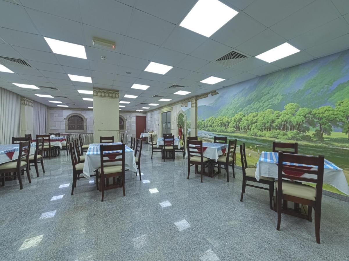 Platinium Hotel Apartments Сиб Екстериор снимка